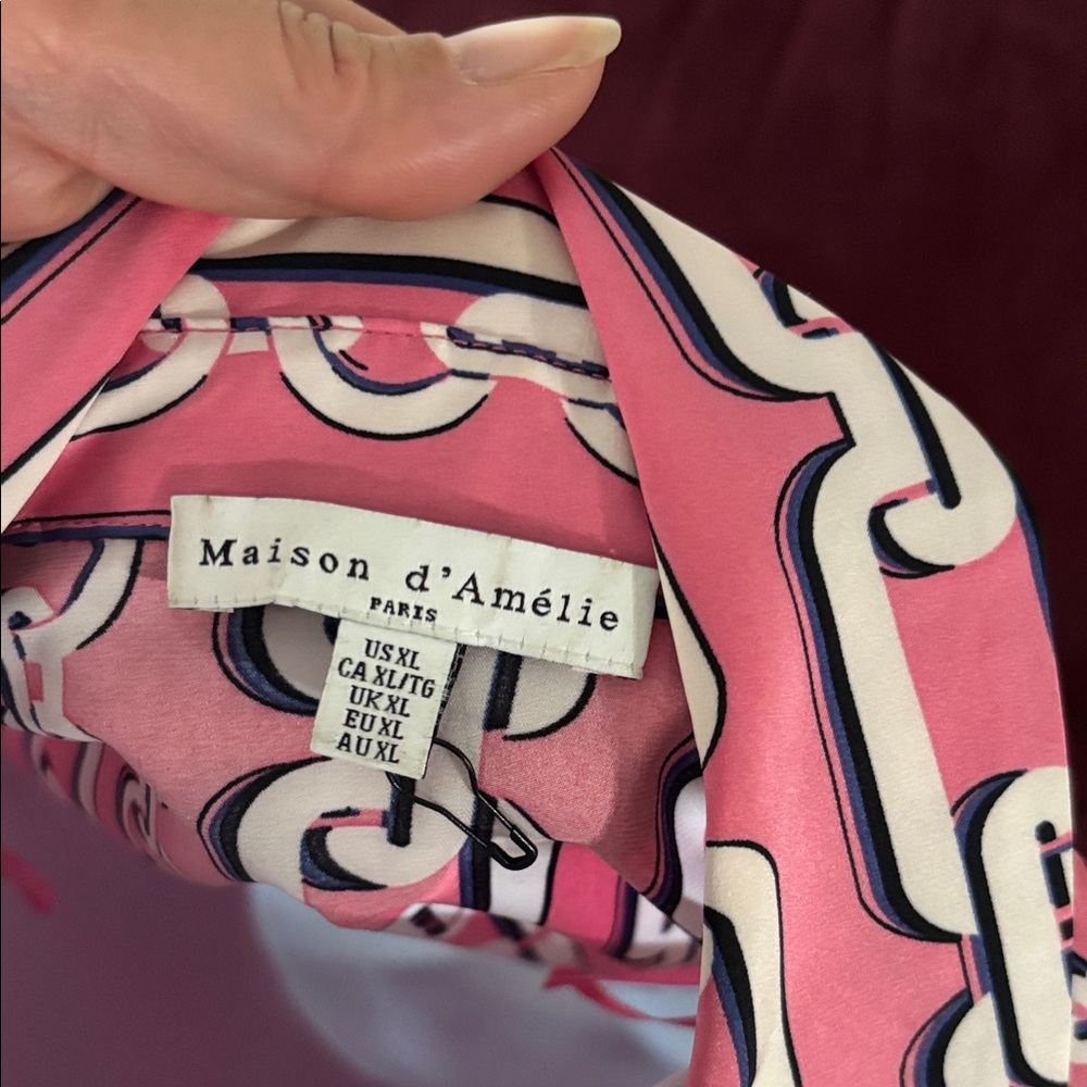 Pink Chain Print Blouse - Picture 3 of 3